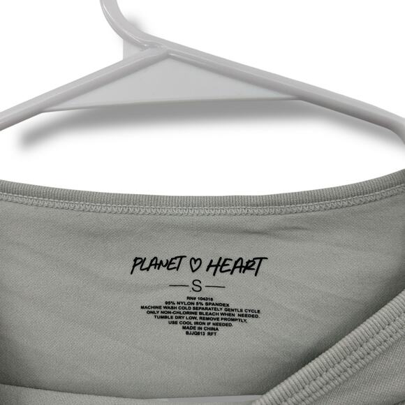 NEW Macy's Gray Long Sleeve Top Size Small Fitted Corset Hem Baby Tee NWT - Picture 5 of 6